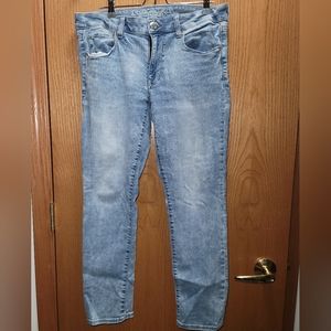 American Eagle Whitewashed Jeans